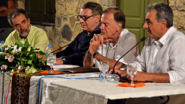 Παχεία Ράχη, ο οικισμός, η ιστορία, οι άνθρωποι, οι Άγιοι.